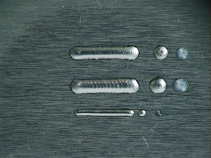 <a href='http://www.lishuguang1949.cn/product/3.htm' class='text_a'>模具激光焊機</a>修復鏡面模具效果